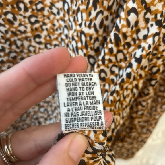 Jules and Leopold Leopard print top black and mustard size L - Picture 6 of 7